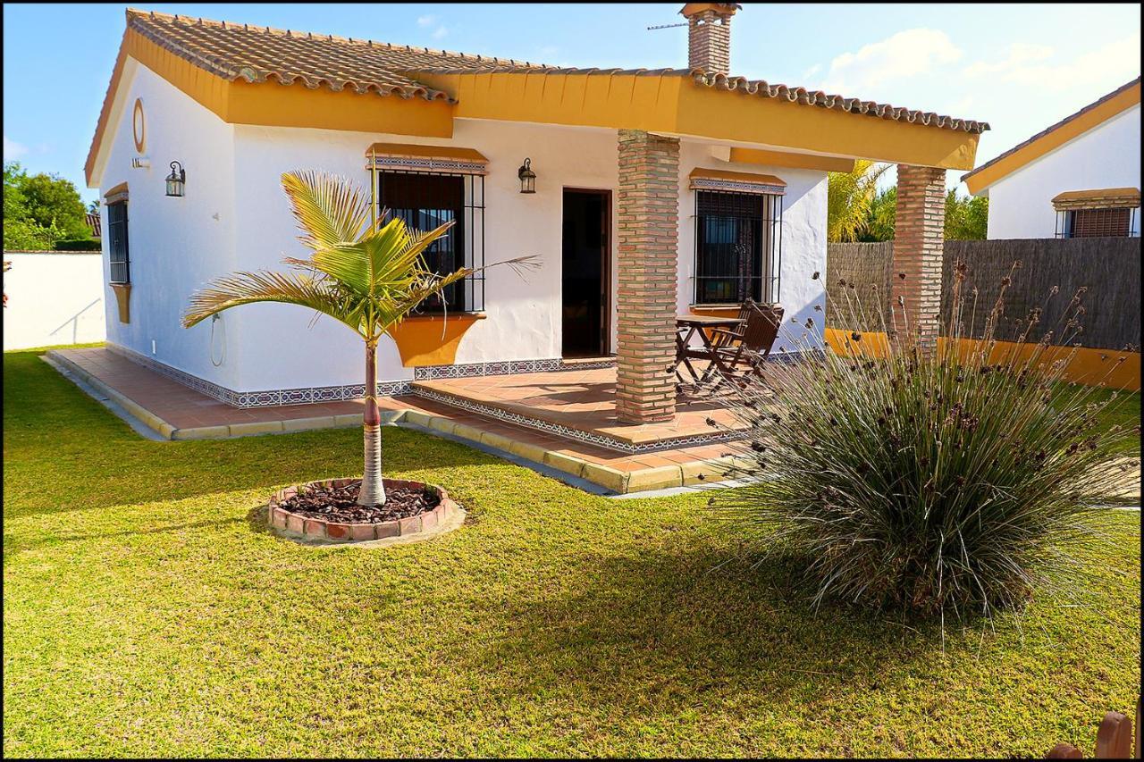 Chalet Con Piscina Privada Conil De La Frontera Luaran gambar